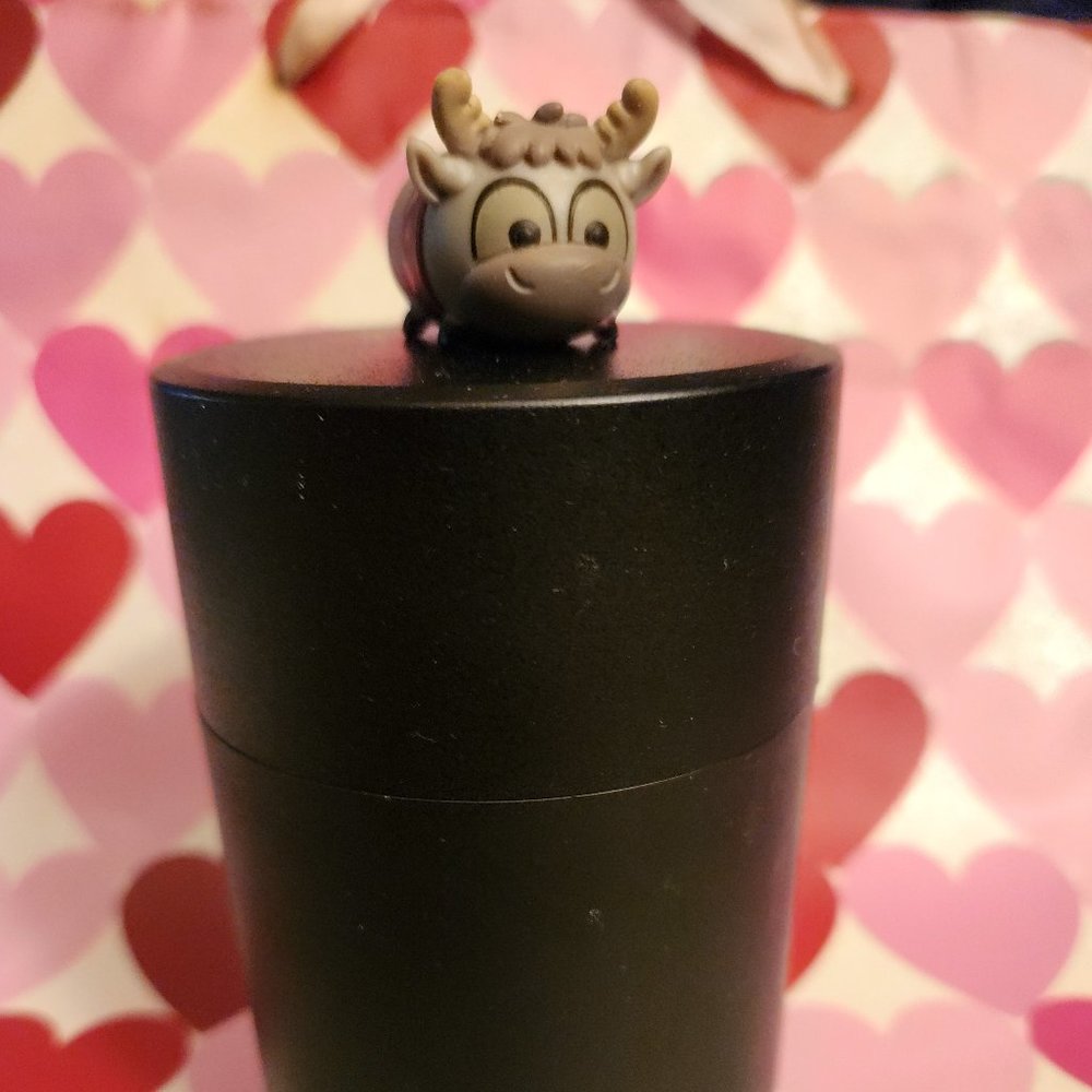 NEW Plastic Tea canister with Tsum Tsum Sven pull knob